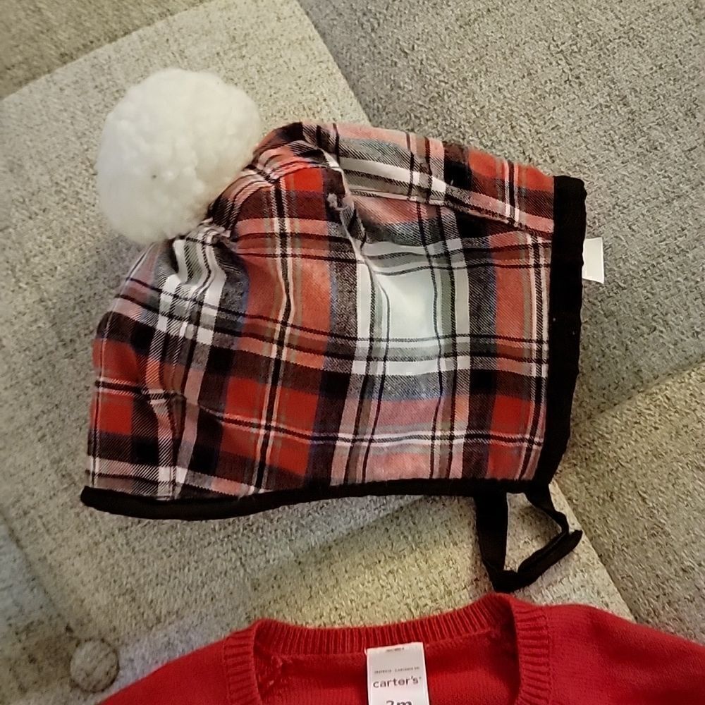 Bay red cardigan & winter hat bundle - Picture 3 of 4